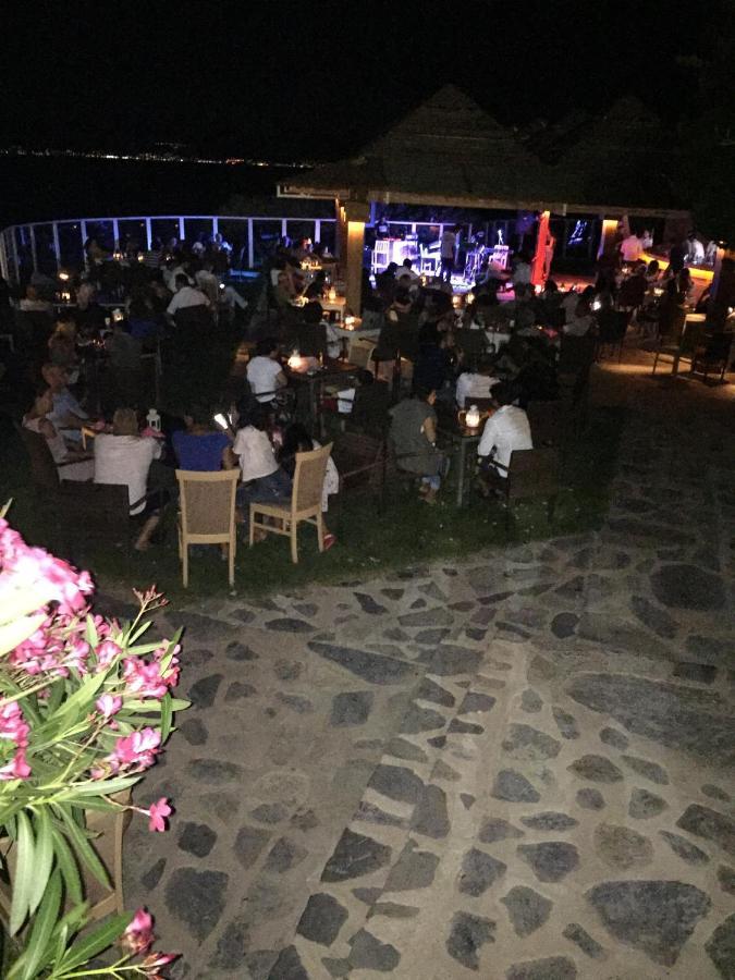 Babaylon Hotel Чешме Екстер'єр фото